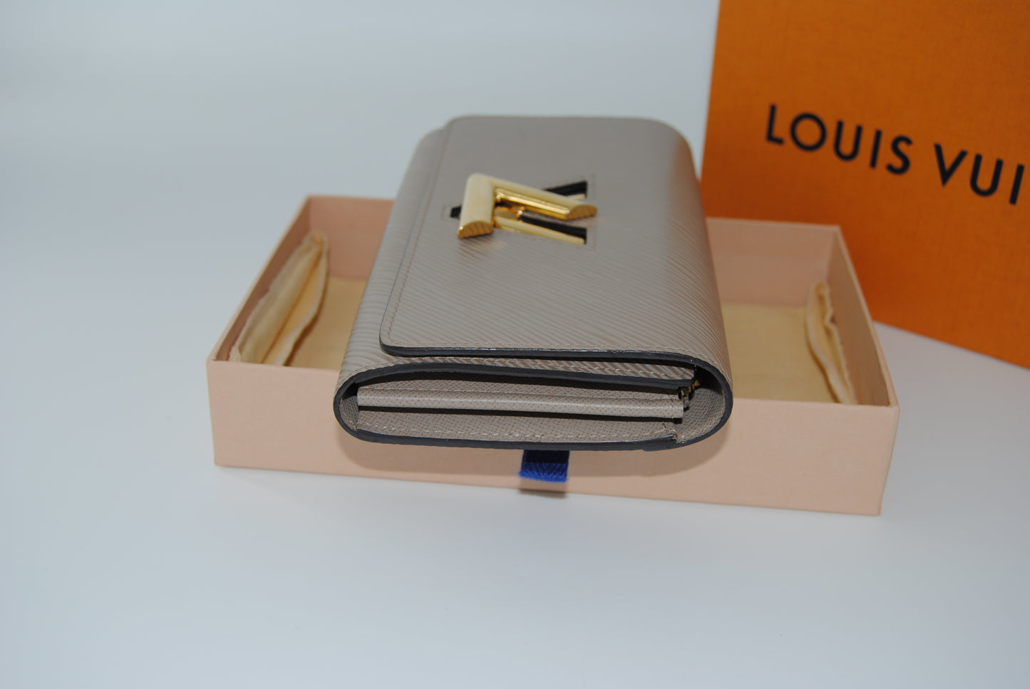 Louis Vuitton Epi Portefeuille Twist Long Wallet Beige