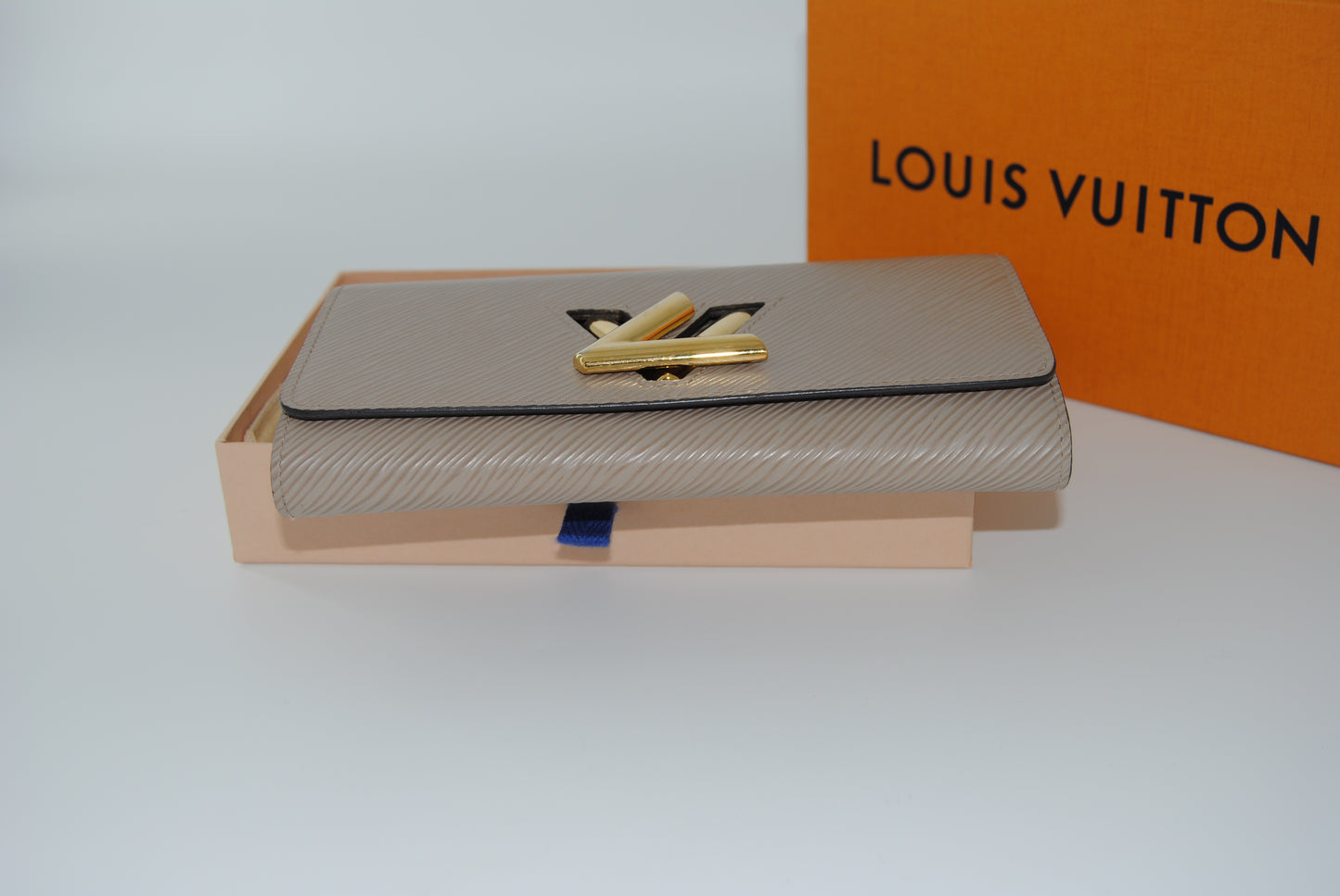 Louis Vuitton Epi Portefeuille Twist Long Wallet Beige