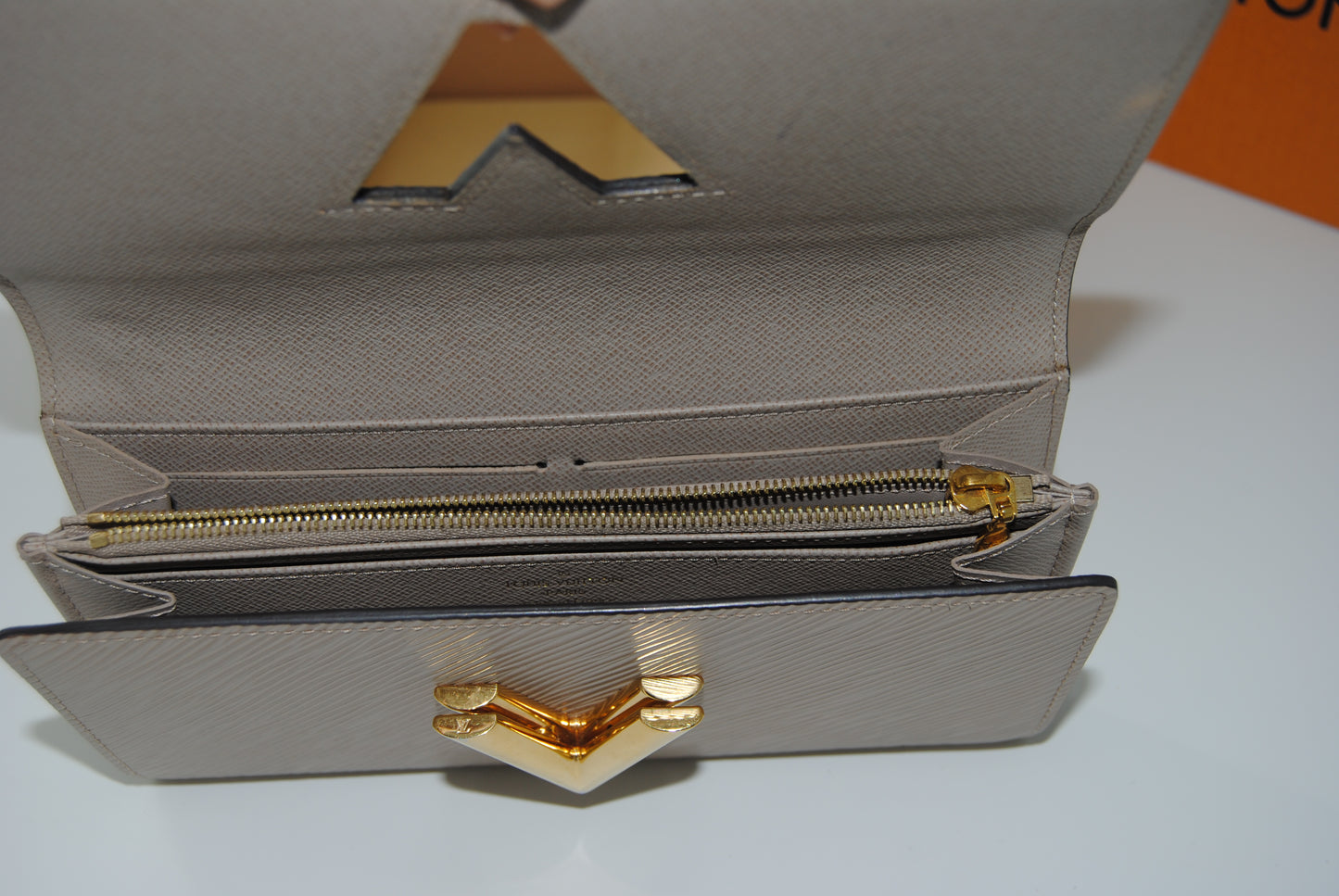 Louis Vuitton Epi Portefeuille Twist Long Wallet Beige