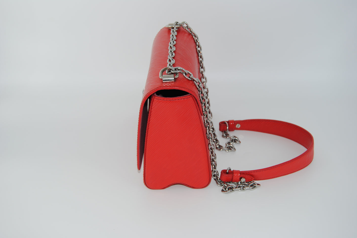 Louis Vuitton Epi Twist Shoulder Bag MM Coquelicot Red