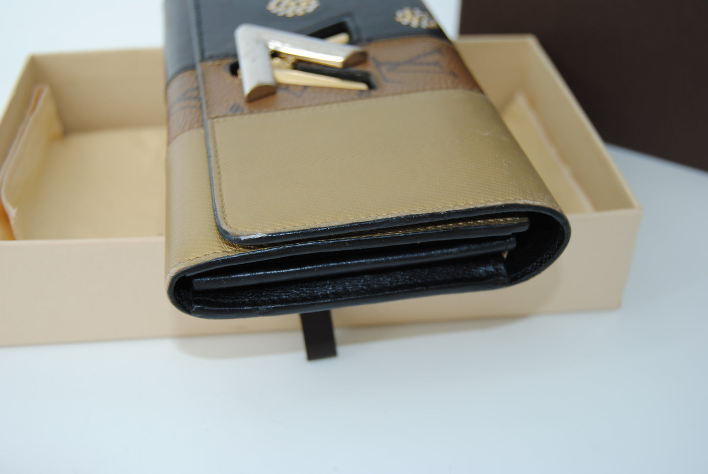 Louis Vuitton Monogram Reverse Long Wallet Black