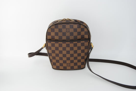 Louis Vuitton Damier Ebene Ipanema PM