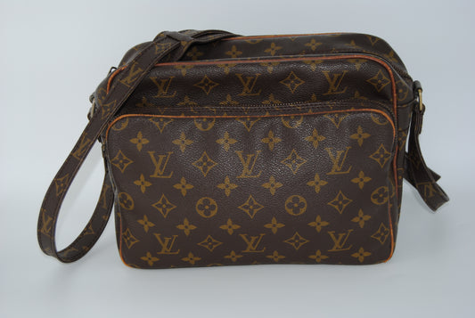 Louis Vuitton Nile Crossbody Monogram Bag Zip Messenger