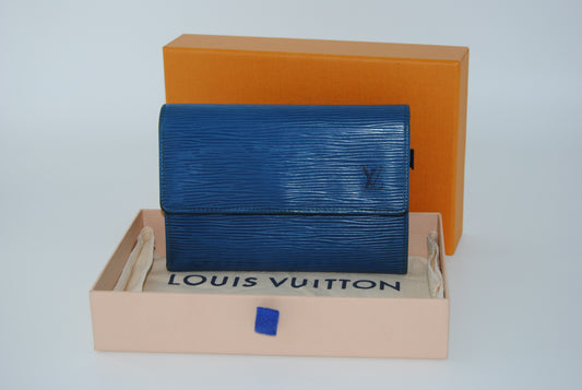 Louis Vuitton Epi Leather Sarah Trifold Wallet