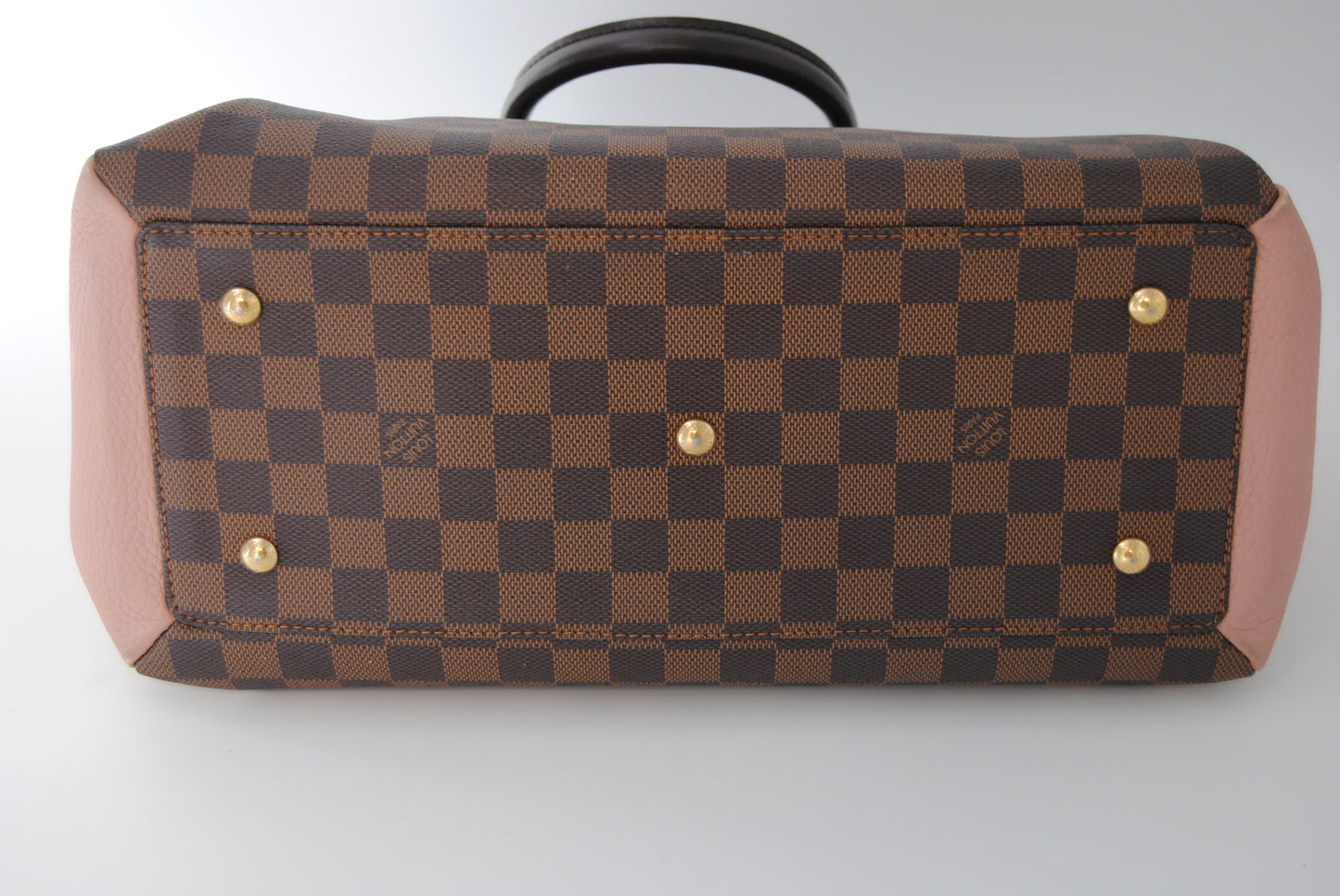 Damier Ebene Cuir Taurillon Brittany Magnolia