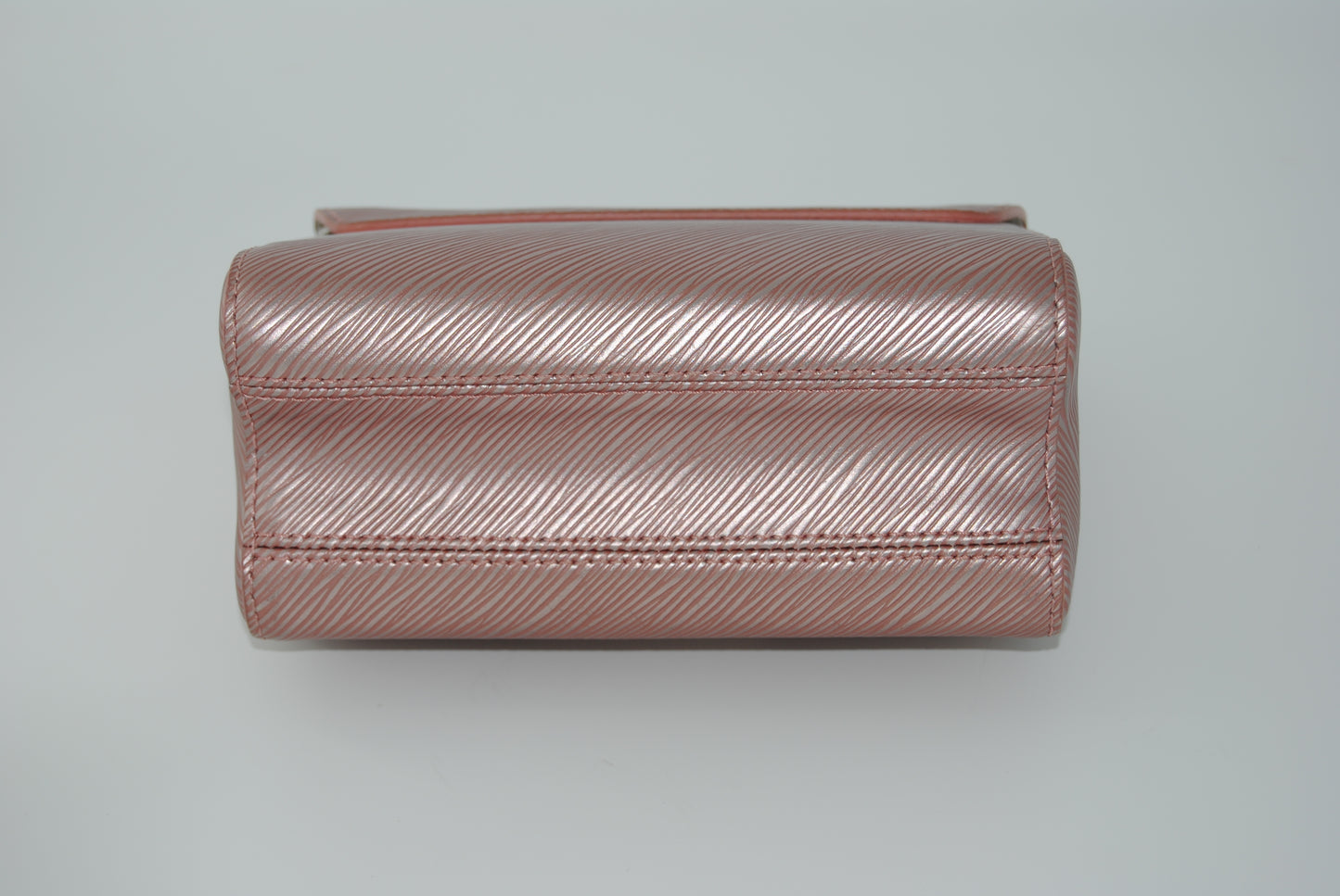 Epi Twist Shoulder Bag PM Rose Gold