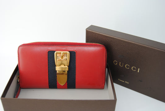 Gucci Calfskin Sylvie Zip Around Wallet Hibiscus Red