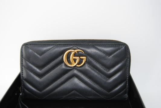 Gucci GG Marmont Zip Around Wallet Matelasse Leather