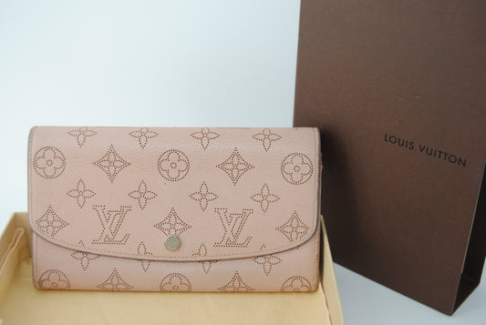 Louis Vuitton Mahina Iris Wallet NM Magnolia